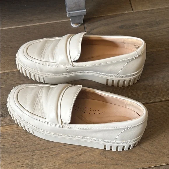 Clarks Cream Flats with Rugged Sole - Picture 1 of 12